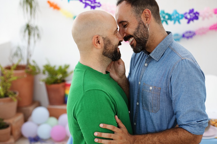 Gay Herpes Health Tips to Begin the New Year Right